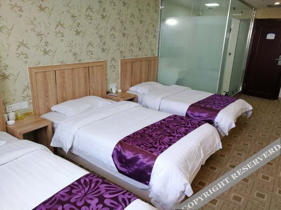 Лункоу: Longkou Lejia Business Hotel