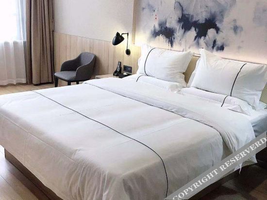 Джин-Чжоу: Tupai hotel chain (Songzi sheshui store)