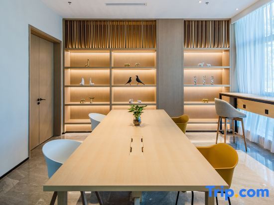 Шанхай: Suning Yayue Hotel (Shanghai Hongqiao Airport National Exhibition Center)