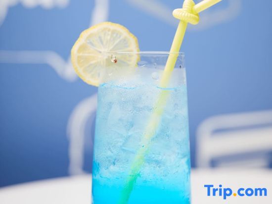 Хеби: Ibis Hotel (Hebi east railway station store)