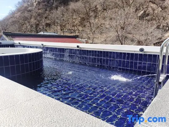 Пекин: Beijing Great Wall No.1 Courtyard