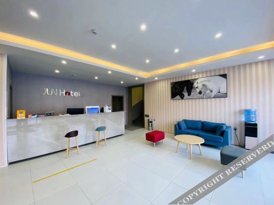 Баодин: Yiyi Chain Hotel (Xiongxian Branch)