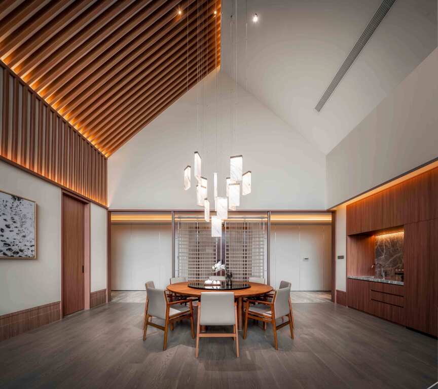 Шаоксинг: The Chedi Xinchang,Shao Xing