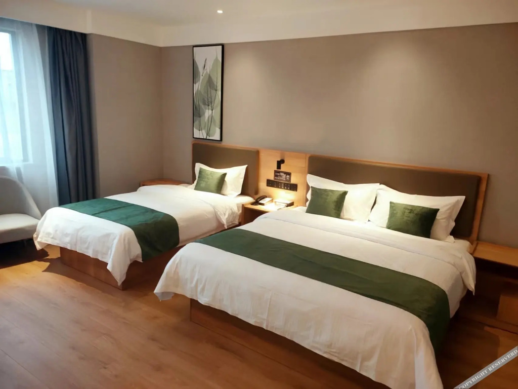 Хэфэй: Green Tree Inn Express (Hefei Yuxi Road Bai Da Zhou Gu Dui)