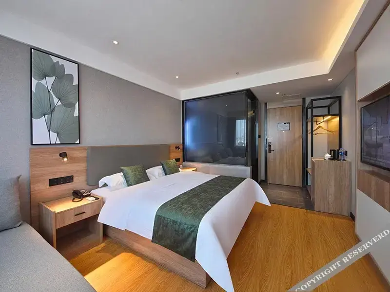 Хэфэй: Green Tree Inn Express (Hefei Yuxi Road Bai Da Zhou Gu Dui)
