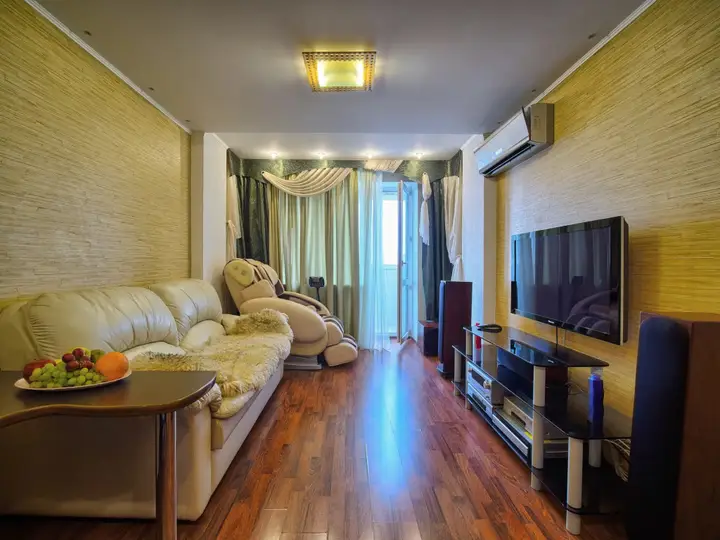 Нижний Новгород: Marshala Rokossovskogo 1 Apartaments