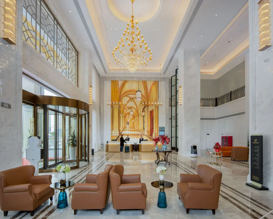 Наньян: Vienna International Hotel Deng Zhou YingBinGuan