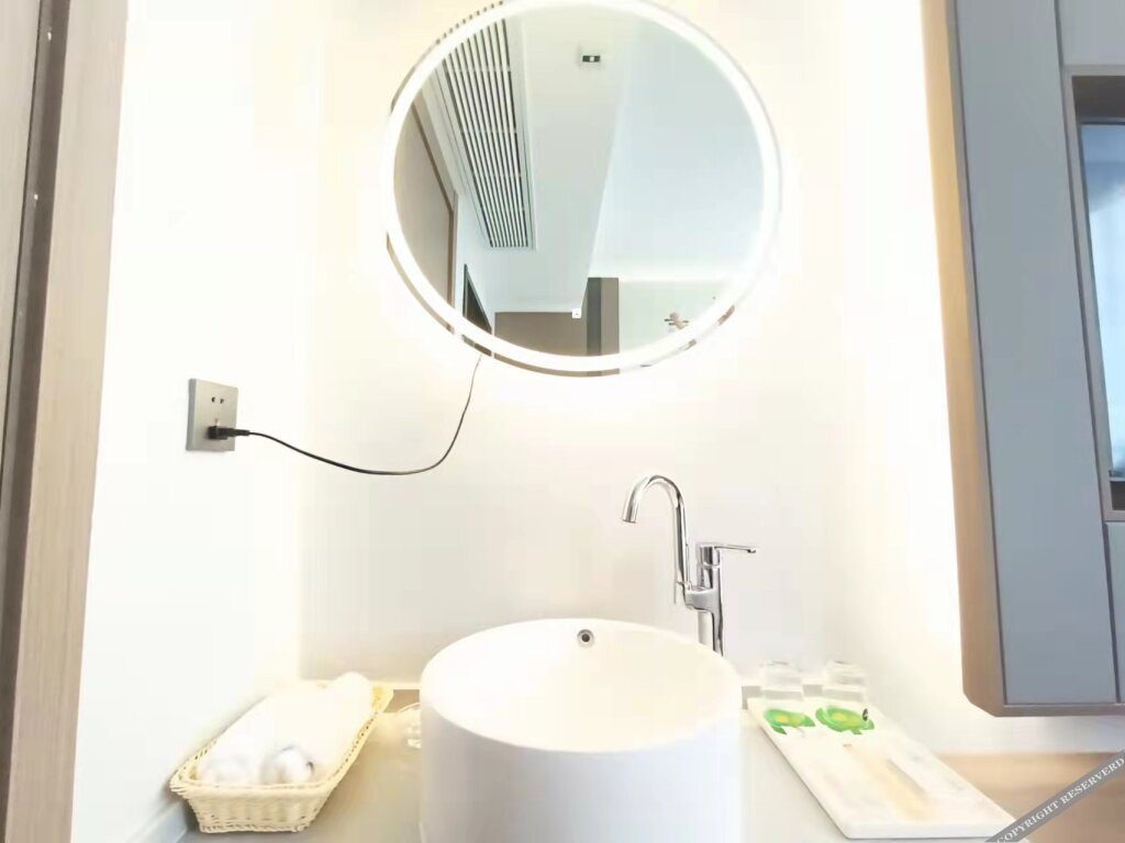 Шэньцю: Shenqiu Vienna 3 Hotel