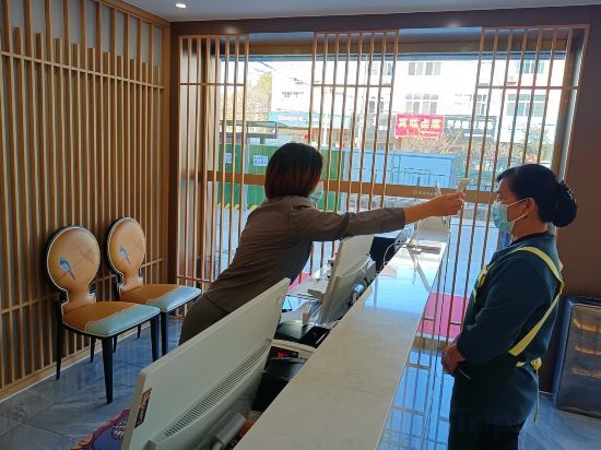 Чаоху: Qingmu Platinum Hotel (Ma on Shan Hexian Fucheng Garden Store)