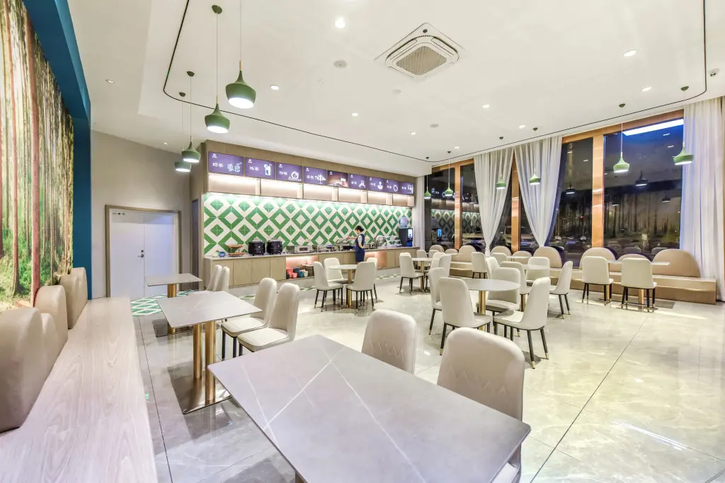Чунцин: Vienna 3 Good Hotel (Kaizhou Pingqiao Jinke Branch)