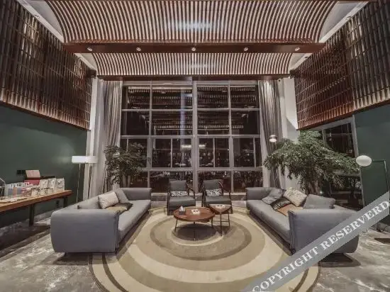 Куньмин: Young Hotel