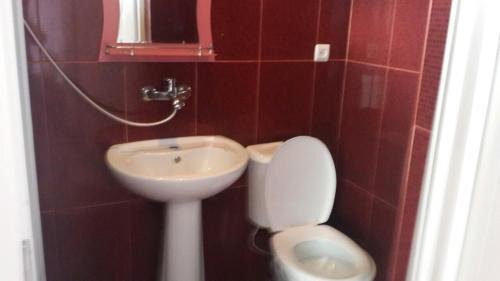 Кобулети: komforooms hotel