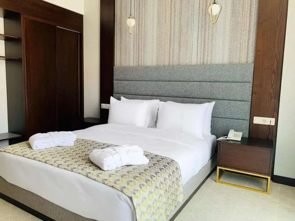 Батуми: Hotel Salvador