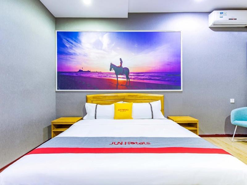 Тяньцзинь: JUN Hotels Tianjin Jinnan District National Convention and Exhibition Center Shuanggang University Town