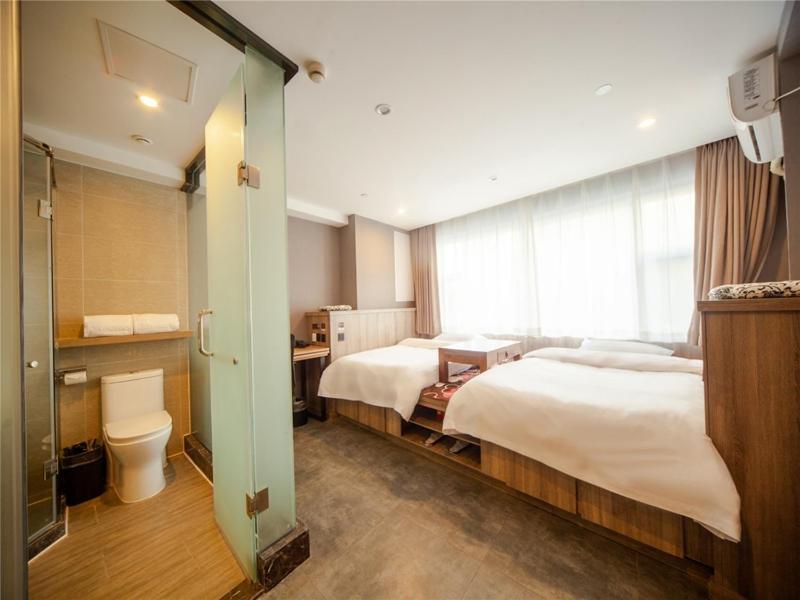 Тяньцзинь: JUN Hotels Tianjin Railway Station Jinwan Square