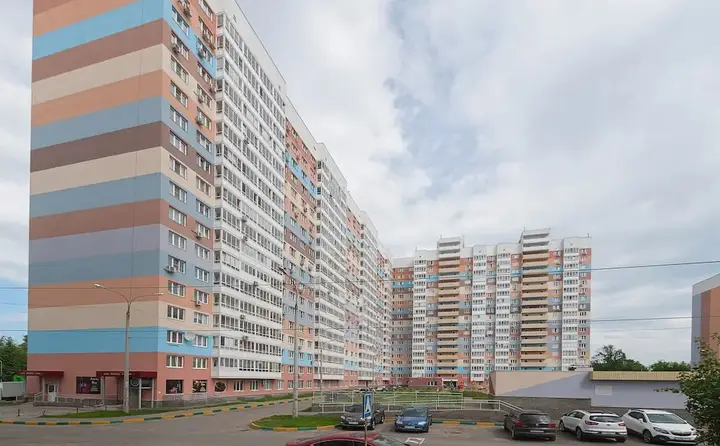 Нижний Новгород: Апартаменты на ул. Краснозвездной 35–2