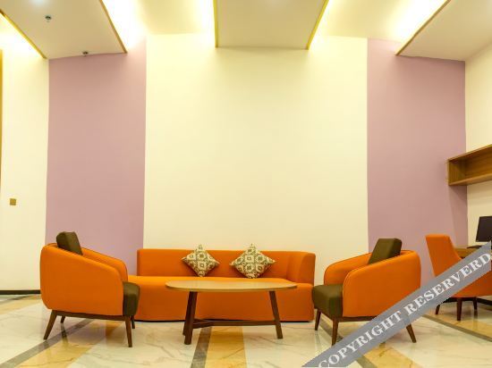 Ичунь: Lanbowan Hotel (Zhangshu Site Avenue)