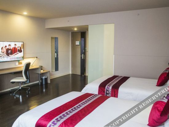 Санья: Jinfu Star Hotel (Sanya Bay Phoenix Airport Branch)