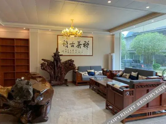 Яншо: Floral Hotel Yangshuo Yishanju Hotel (Shili Gallery Branch)