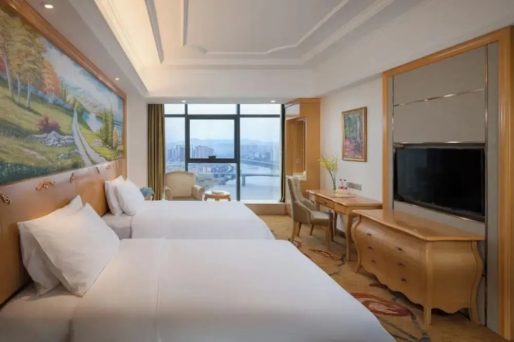 Чжанцзяцзе: Vienna International Hotel Zhangjiajie