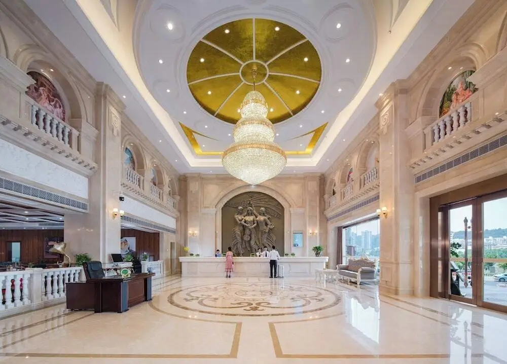 Чжанцзяцзе: Vienna International Hotel Zhangjiajie