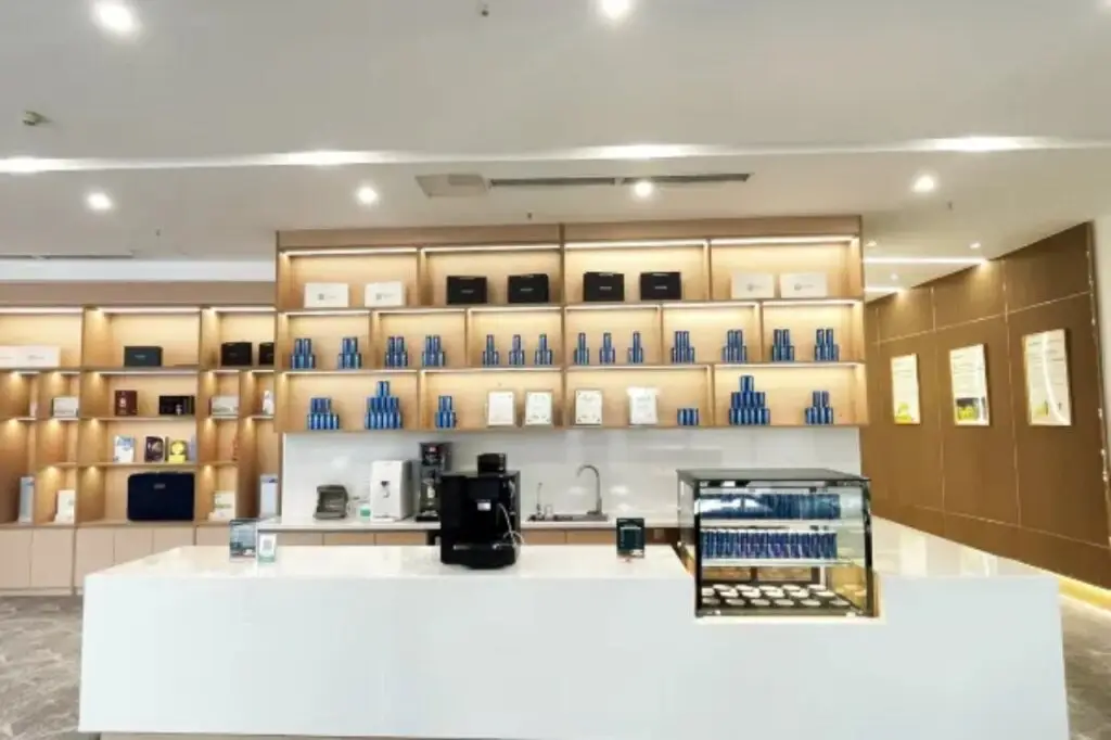 Чэнду: Vienna International Hotel (Chengdu Pidu Bailun Plaza)