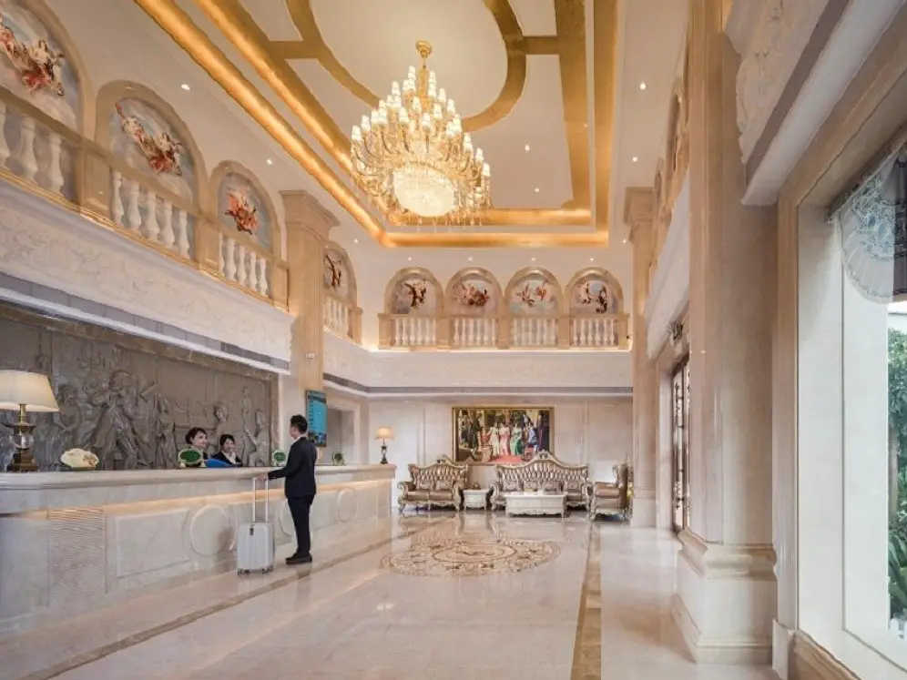 Гуанчжоу: Vienna Hotel Guangzhou Baiyun Airport Qinghu