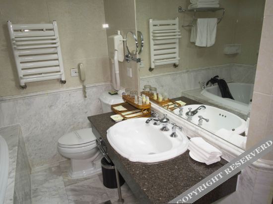 Ордос: Dongsheng Hotel