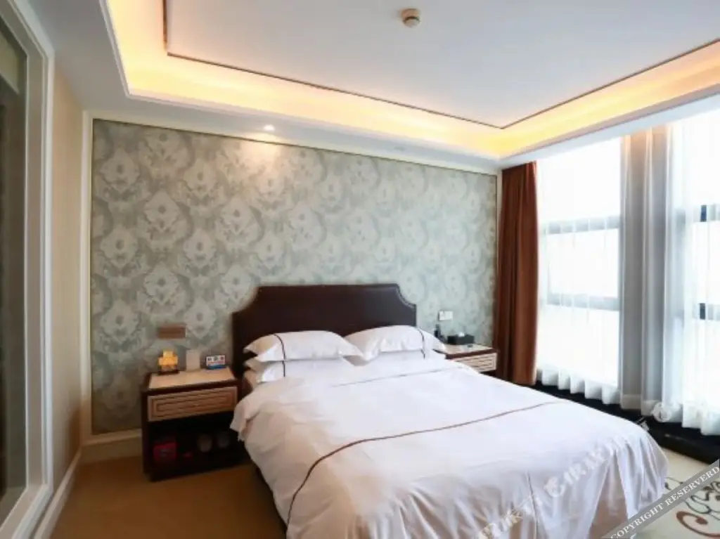 Шаоксинг: Elan Hotel