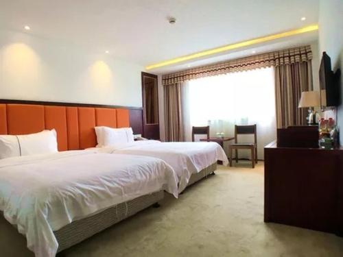 Цзясинь: Elan Inn Jiaxing Zhongshan Dong Road BaBaiBan