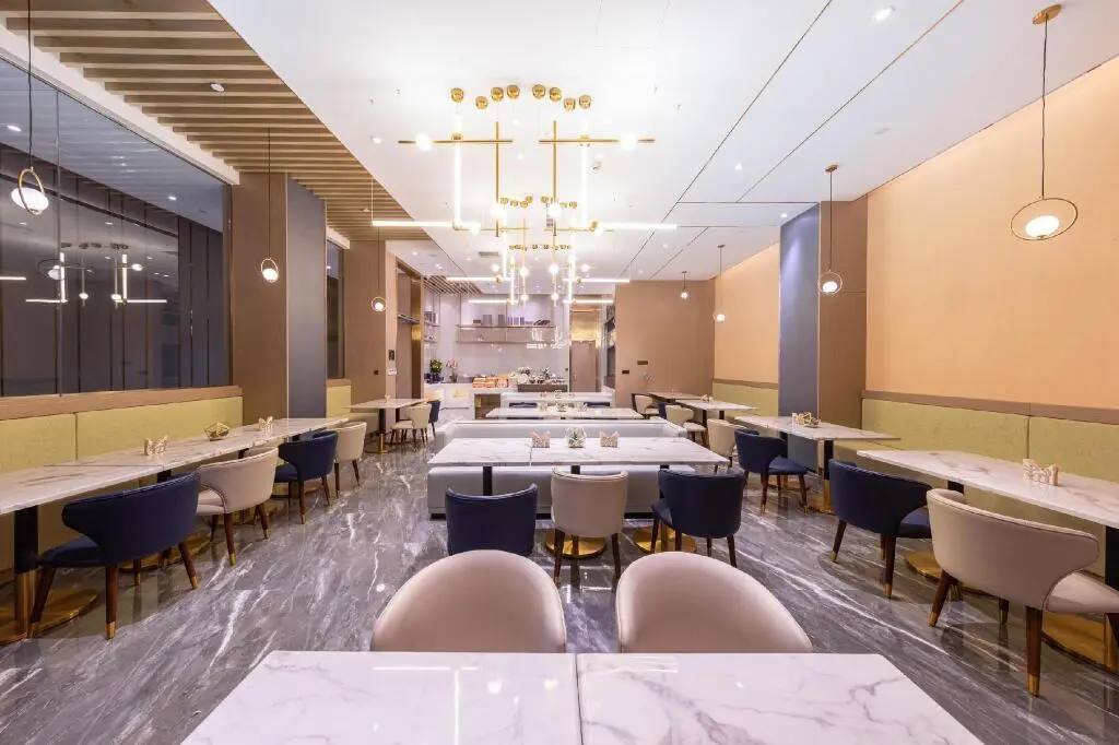 Хэфэй: Atour Hotel Hefei Shushan Hi-tech Industrial Park West Changjiang Road