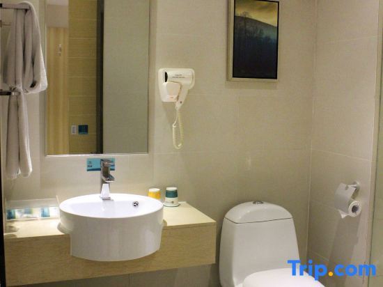 Шэньчжэнь: City Comfort Inn Shenzhen Longhua Bus Station Qinghu Metro Station