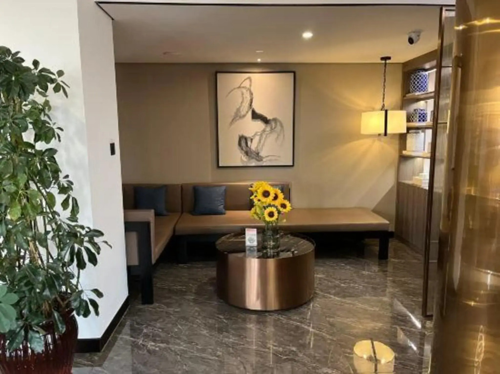 Байан-Нур: Vienna Classic Hotel