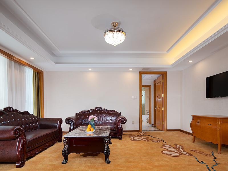 Бенгбу: Vienna Hotel Anhui Bengbu Huaishang District Government Yongchang International
