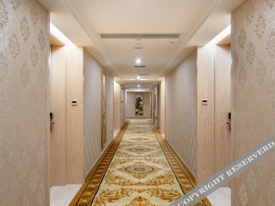 Чанша: Vienna International Hotel (Changsha Lugu Leifeng Avenue)