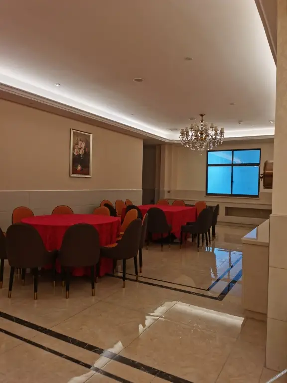 Чанша: Vienna International Hotel（Ecological Zoo store ）