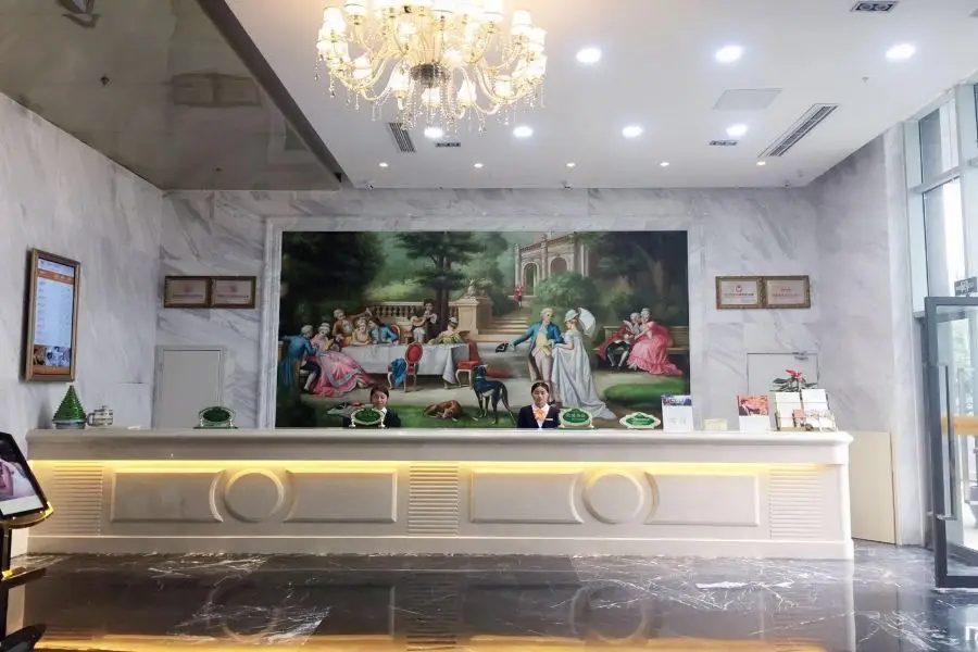 Чэнду: Vienna Hotel Chengdu Jewelry Center Jinzhou Road Subway Station