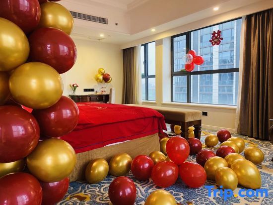 Чэнду: Vienna International Hotel (Chengdu West Railway Station Qingyang Wanda)