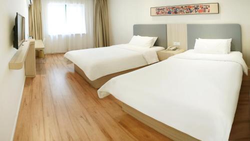 Ханчжоу: Hanting Express Hangzhou East Wulin Square Branch