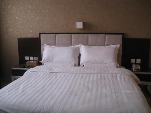 Тяньцзинь: Starway Hotel Tianjin North Railway Station Subway Station