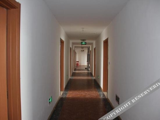 Вэйфан: Weifang Mingyuan Guest Room