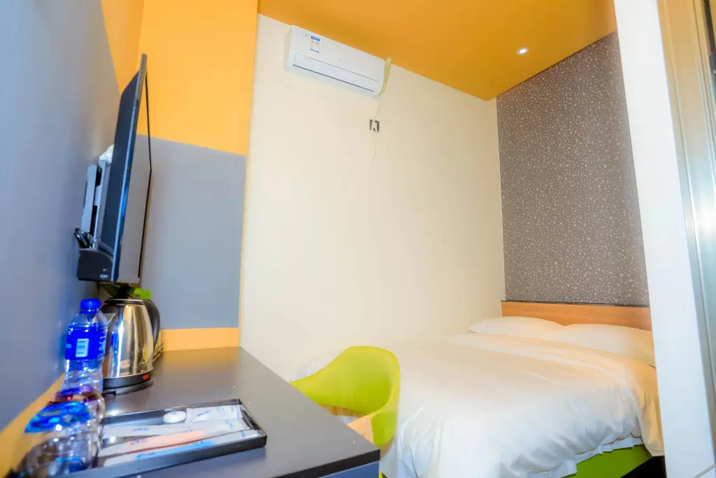 Шэньчжэнь: Blueberry Hotel (Shenzhen Bao'an International Airport Fuyong Subway Station)