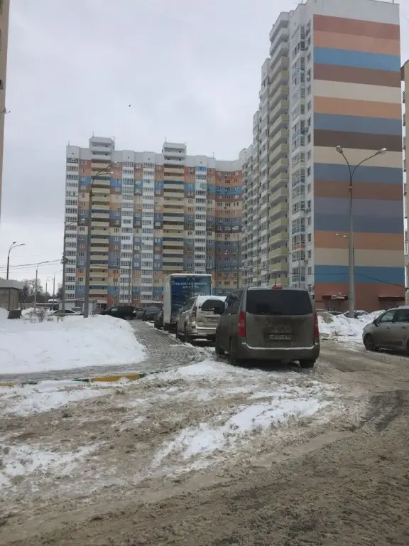 Нижний Новгород: Апартаменты на ул. Краснозвездной 35-5