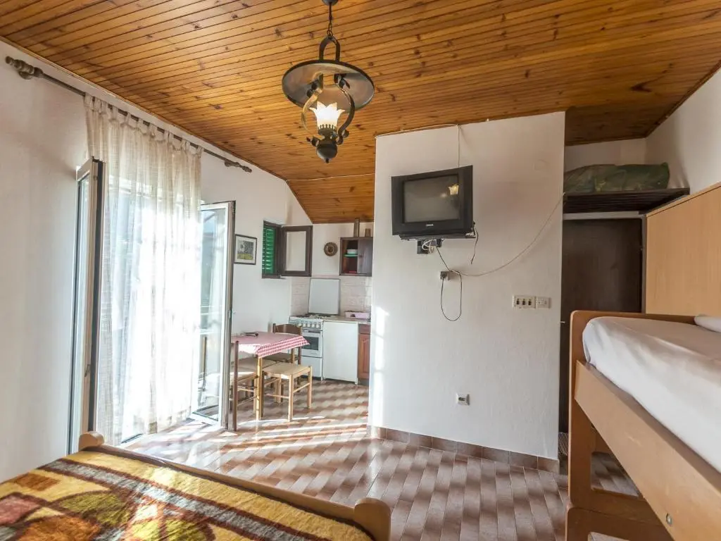 Биела: Apartments Serovic