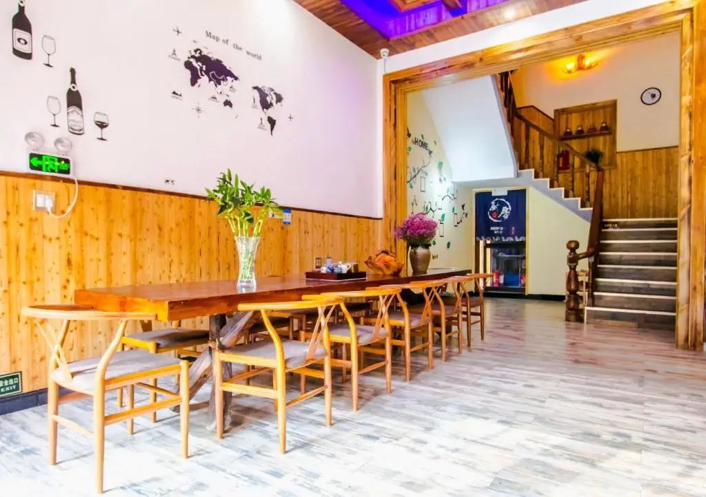 Хучжоу: Joy House Villa