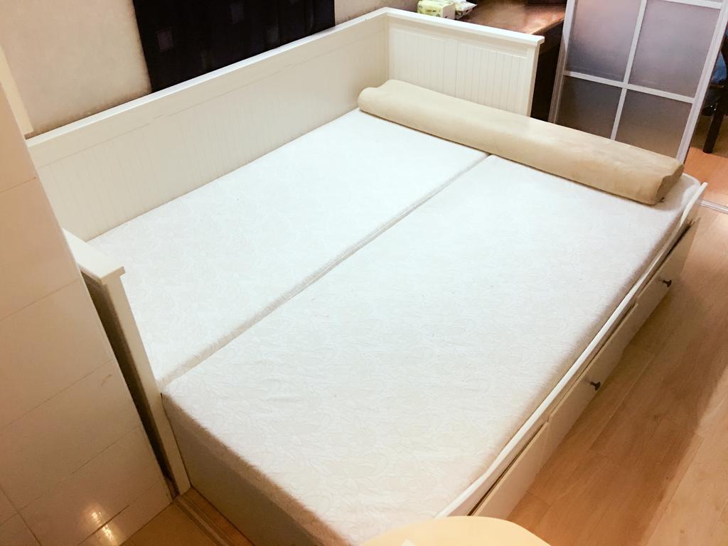 Шанхай: Apartment in Old French Concession