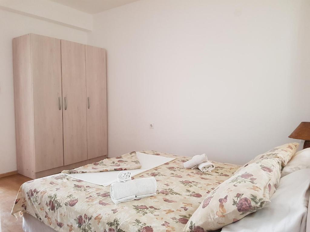 Будва: Budva Sea View Apartment 1