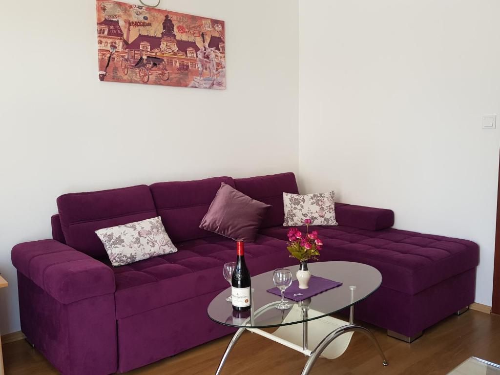Будва: Budva Sea View Apartment 1
