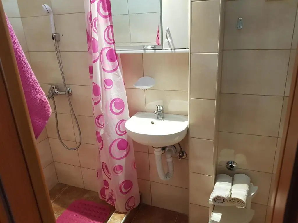 Будва: Budva Sea View Apartment 1