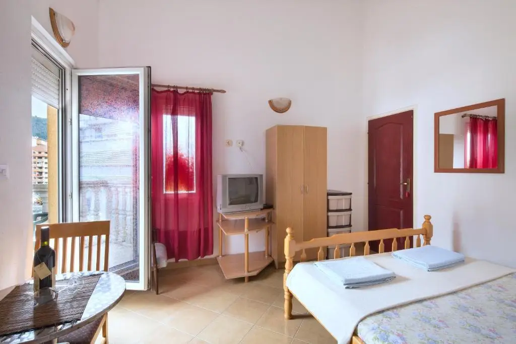 Будва: Apartments Antic